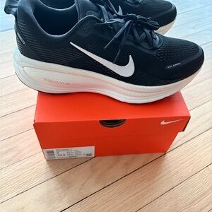 Nike ZoomX Black and White Running Shoes